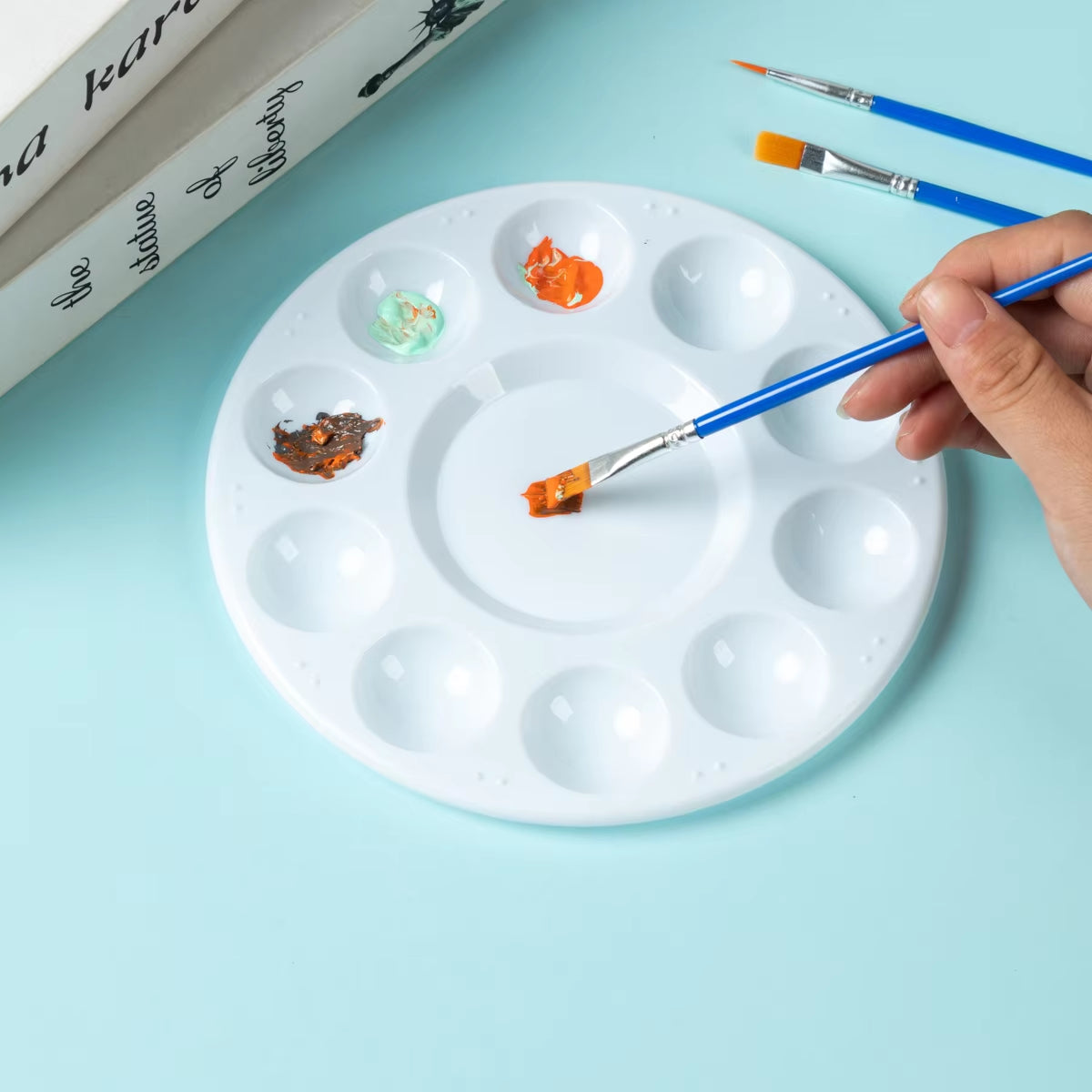 1Pcs round Plastic Palette Art Alternatives Paint Tray Artist Watercolor Plastic Palette Supply White Pigment Tray
